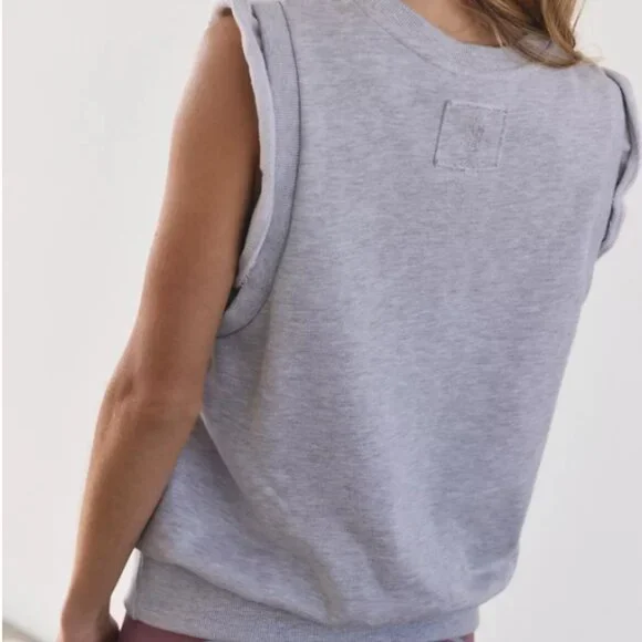 NWOT FREE PEOPLE MOVEMENT FLUTTER TANK GRAY MEDIUM - Picture 3 of 4